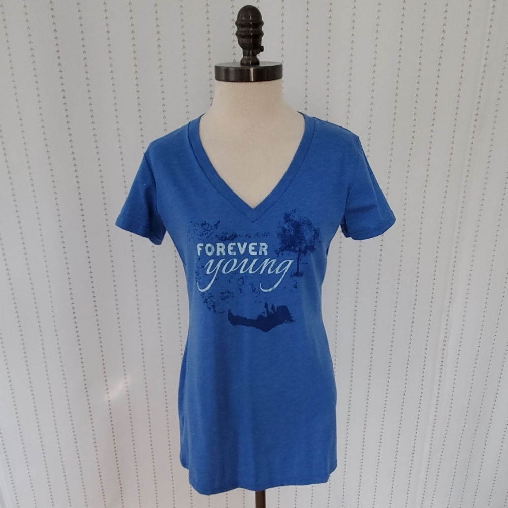 NWT "Forever Young" tee